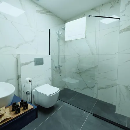 Hotel Xen Deluxe Boutique And Restaurant *